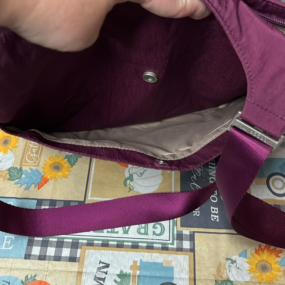 Baggallini Nylon Crossbody Bag - Picture 7 of 8